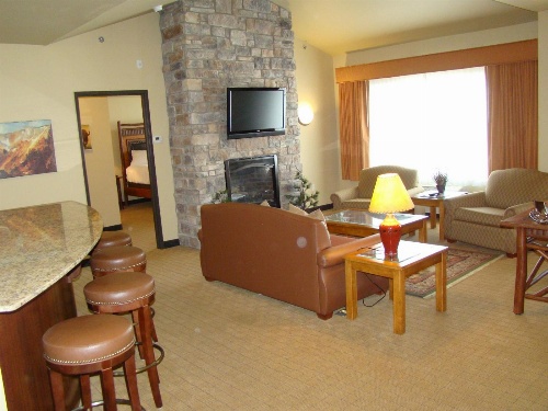 StoneCreek Lodge image 4
